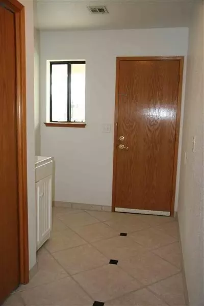 5909 N Bethel Ave, Clovis, CA 93619 photo 9