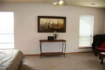 5909 N Bethel Ave, Clovis, CA 93619 photo 6