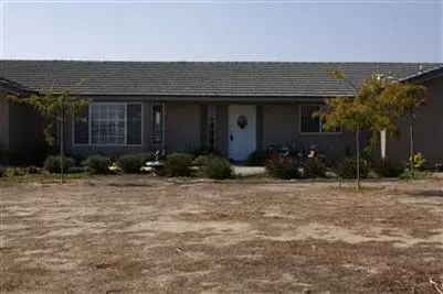 17136 La Canada, Madera, CA 93636 photo 2