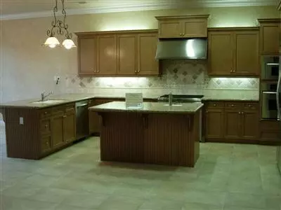 425 W Kelly Ave, Clovis, CA 93611 photo 4