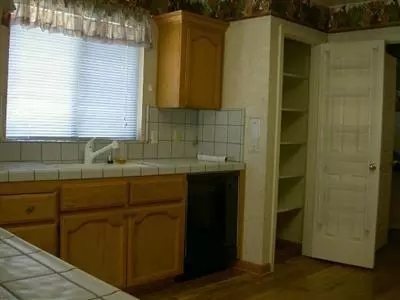 15778 W E St, Kerman, CA 93630 photo 6