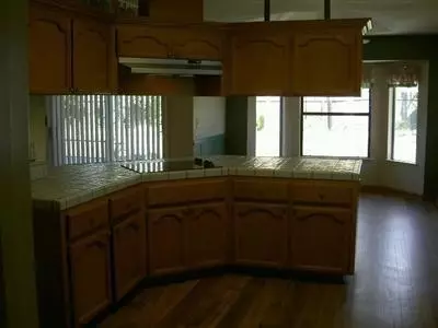 15778 W E St, Kerman, CA 93630 photo 5