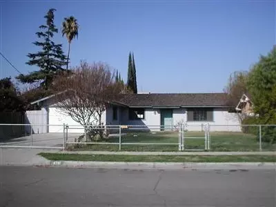 4781 E Mckenzie Ave, Fresno, CA 93702 photo 1