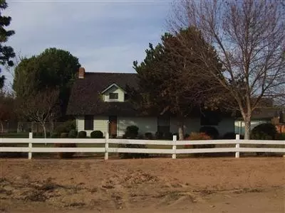 36707 Fender, Madera, CA 93636 photo 1