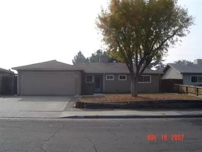 56 Rialto Ave, Clovis, CA 93612 photo 1