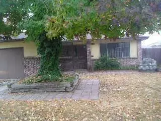 924 W Santa Ana Ave, Clovis, CA 93612 photo 1