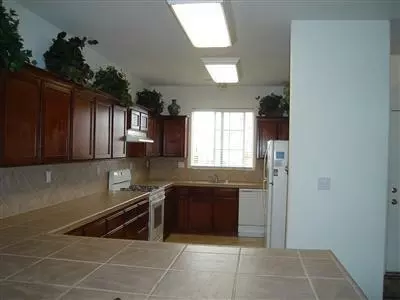 1422 Dalton Ave, Sanger, CA 93657 photo 5