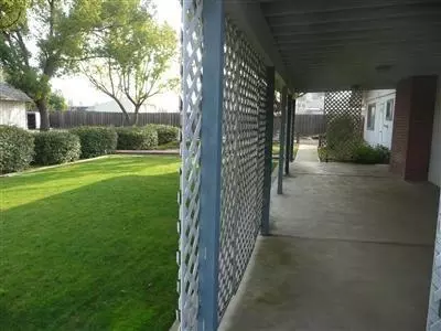 6572 N De Wolf Ave, Clovis, CA 93619 photo 9