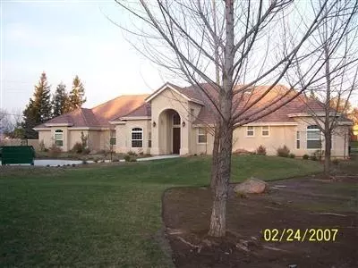 6902 N Blackhawk, Clovis, CA 93619 photo 1
