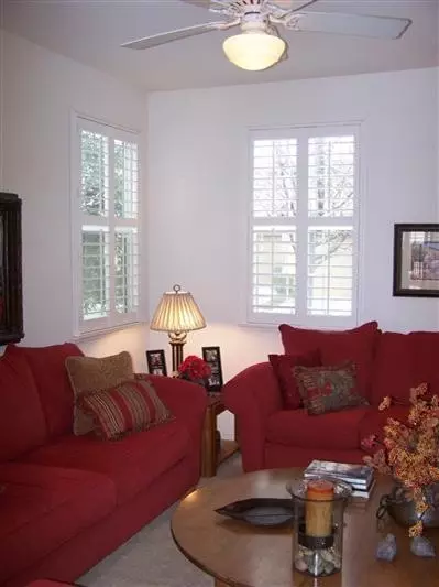 640 W Fontaine Ln, Clovis, CA 93619 photo 4