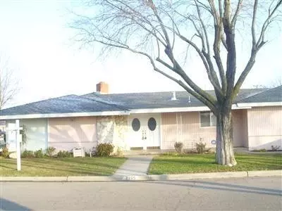 2105 Howard Rd, Madera, CA 93637 photo 1