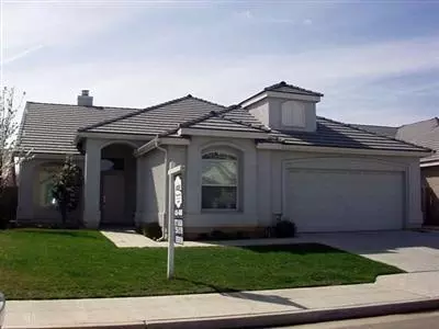 2823 Emerald Ave, Fresno, CA 93720 photo 1