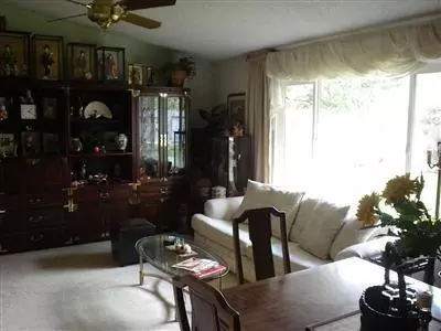 1571 Barstow Ave, Clovis, CA 93611 photo 7