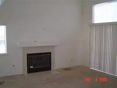 245 W Birch Ave, Clovis, CA 93611 photo 2