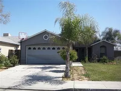 974 Harrison Ave, Sanger, CA 93657 photo 1