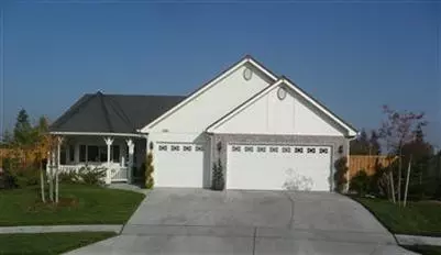 718 S Lum Ave, Kerman, CA 93630 photo 1