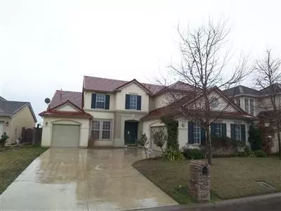 10415 E Fieldstone Ave, Clovis, CA 93619 photo 1