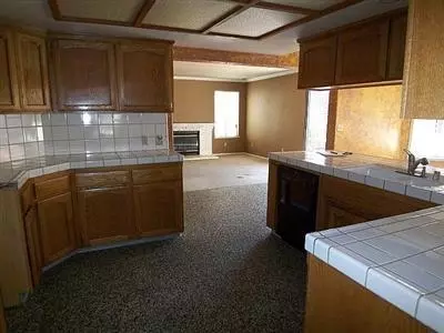 3248 Mckelvy Ave, Clovis, CA 93611 photo 2