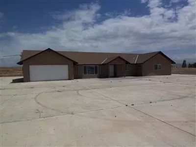 37759 Verde Ave, Madera, CA 93636 photo 1