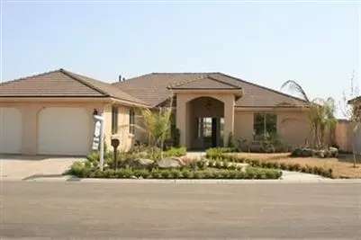 11007 E Promontory Way, Clovis, CA 93619 photo 1