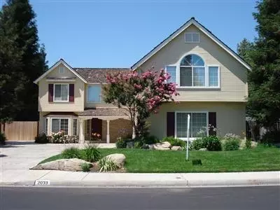 2033 Wrenwood Ave, Clovis, CA 93611 photo 1