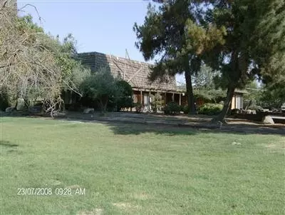 20090 Elgin Ave, Lemoore, CA 93245 photo 1