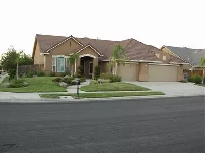 2671 Stuart Ave, Clovis, CA 93611 photo 1
