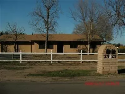 25125 Darby Way, Madera, CA 93638 photo 1