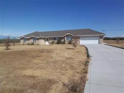 19971 Claremont Rd, Madera, CA 93638 photo 1