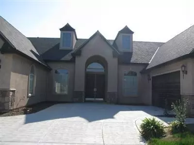 52 Powers Ave, Clovis, CA 93619 photo 1