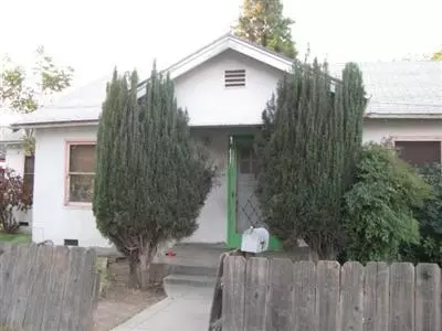 1625 8th St, Sanger, CA 93657 photo 1