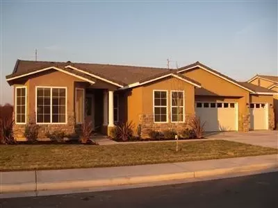 3402 E Grove Ave, Visalia, CA 93292 photo 1