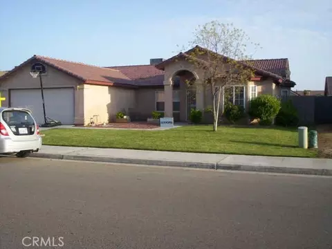 2650 Plumas St, Madera, CA 93637 photo 2