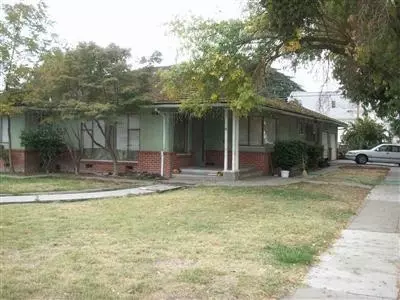 130 N 5th St, Fowler, CA 93625 photo 1