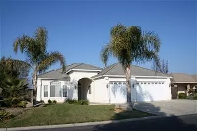 5250 Camelback St, Chowchilla, CA 93610 photo 1