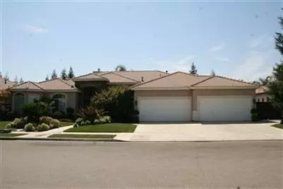 196 Houston Ave, Clovis, CA 93611 photo 1
