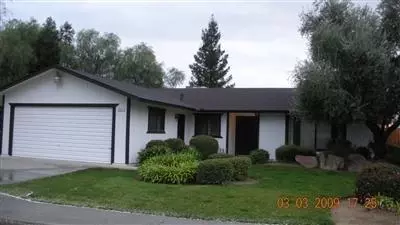 3052 Stanford Ave, Clovis, CA 93611 photo 1