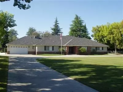 9559 E Mesa Ave, Clovis, CA 93619 photo 1