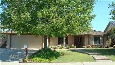 1474 Cedar Ln, Lemoore, CA 93245 photo 1