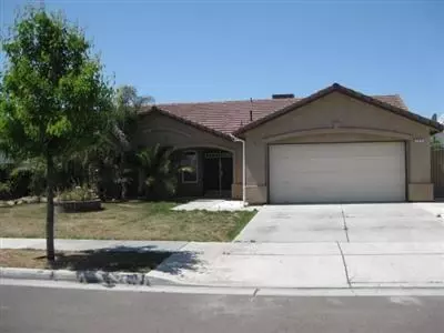 745 16th St, Kerman, CA 93630 photo 1