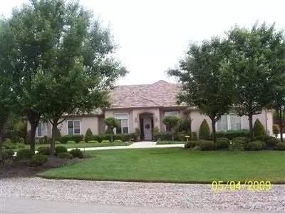 6330 N Constellation Ave, Clovis, CA 93619 photo 1