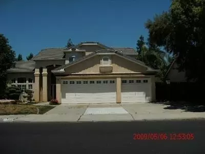 2441 Poe Ave, Clovis, CA 93611 photo 1