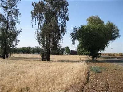 4725 E Copper Ave, Clovis, CA 93619 photo 1