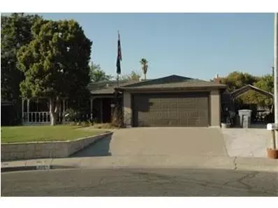 3310 Miami Ave, Clovis, CA 93611 photo 1