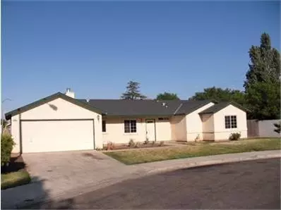 1491 Acorn Ct, Madera, CA 93637 photo 1