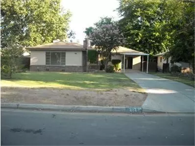 1014 E Hampton Way, Fresno, CA 93704 photo 1