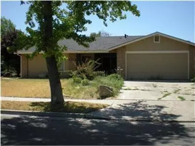 3125 Topeka, Merced, CA 95348 photo 1