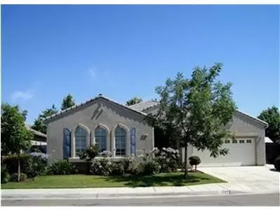 2369 Prescott Ave, Clovis, CA 93619 photo 1