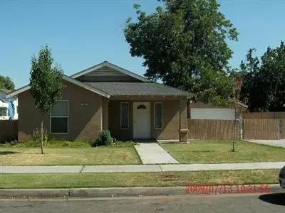 3063 E Hedges Ave, Fresno, CA 93703 photo 1