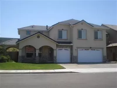 908 Spruce Ave, Clovis, CA 93611 photo 1